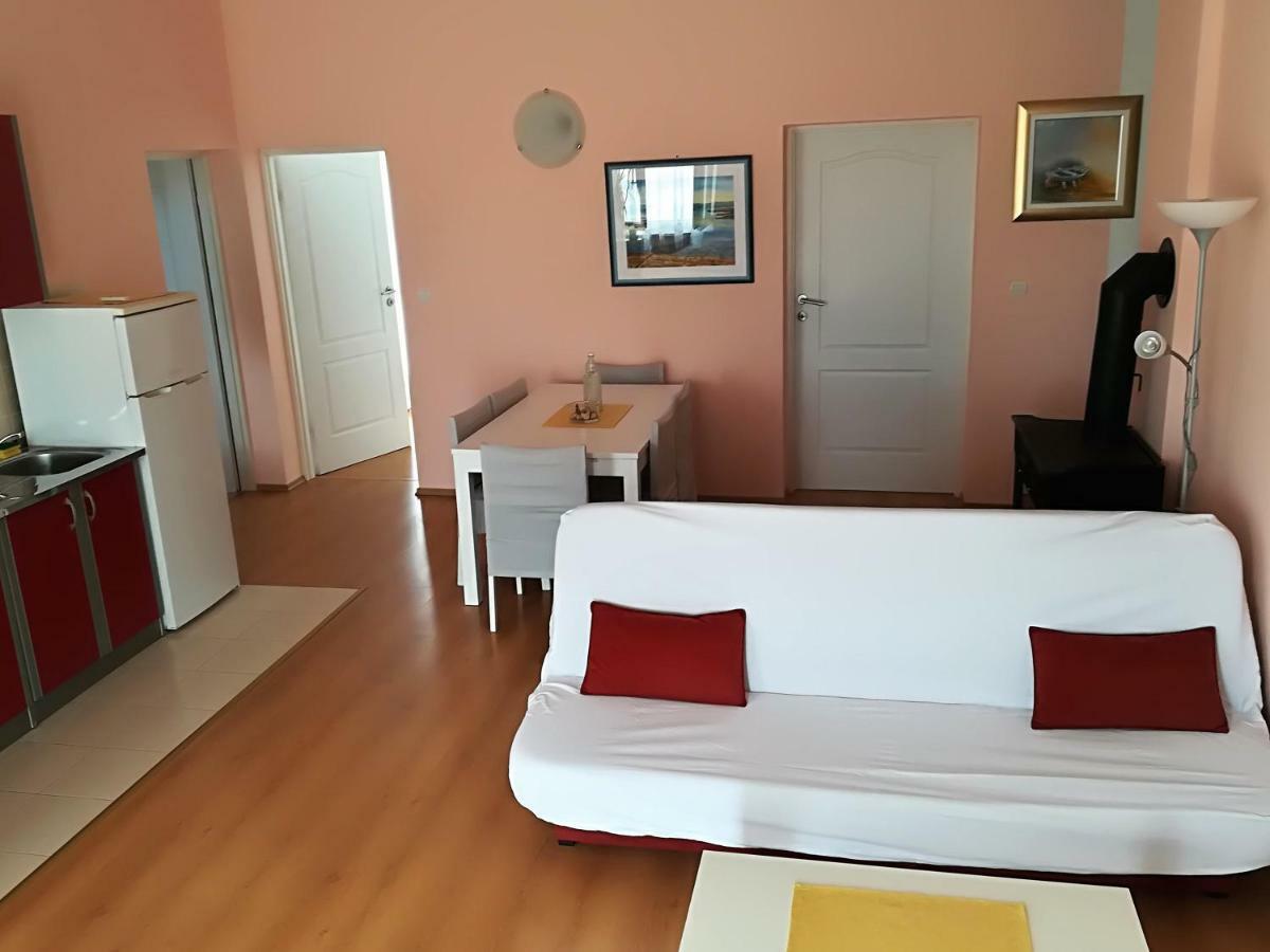 Apartman Rosanda Premuda Buitenkant foto