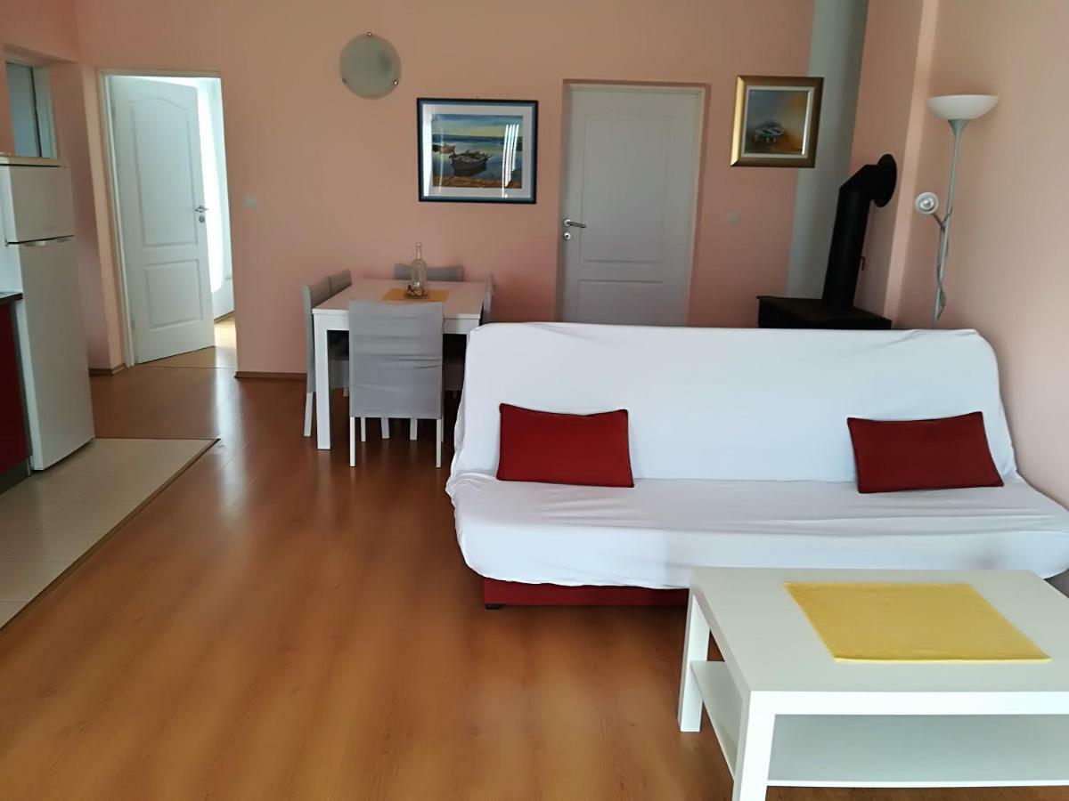 Apartman Rosanda Premuda Buitenkant foto
