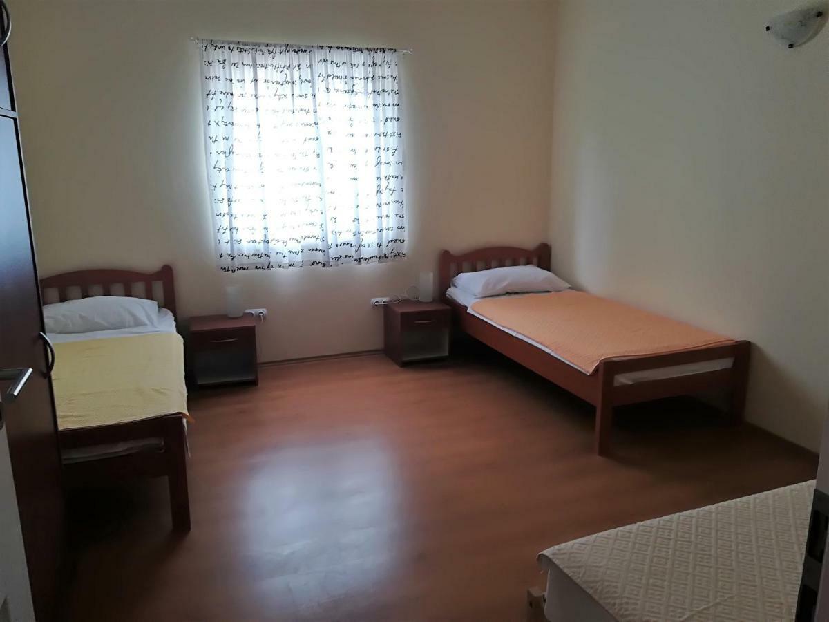 Apartman Rosanda Premuda Buitenkant foto